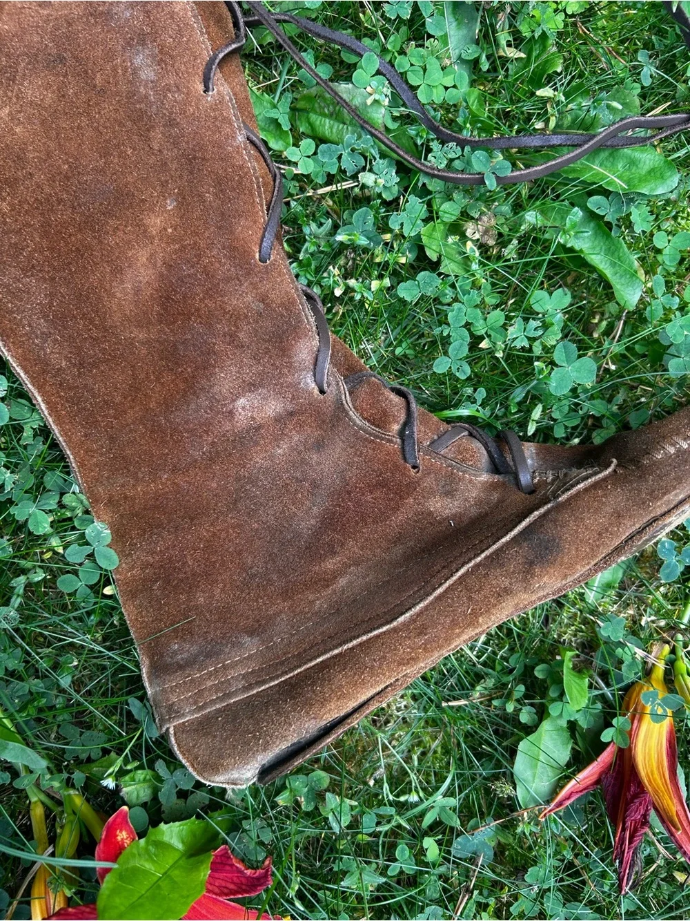 Vintage 70s Brown Suede Leather Lace-Up Fringe Knee-High Moccasins Boots